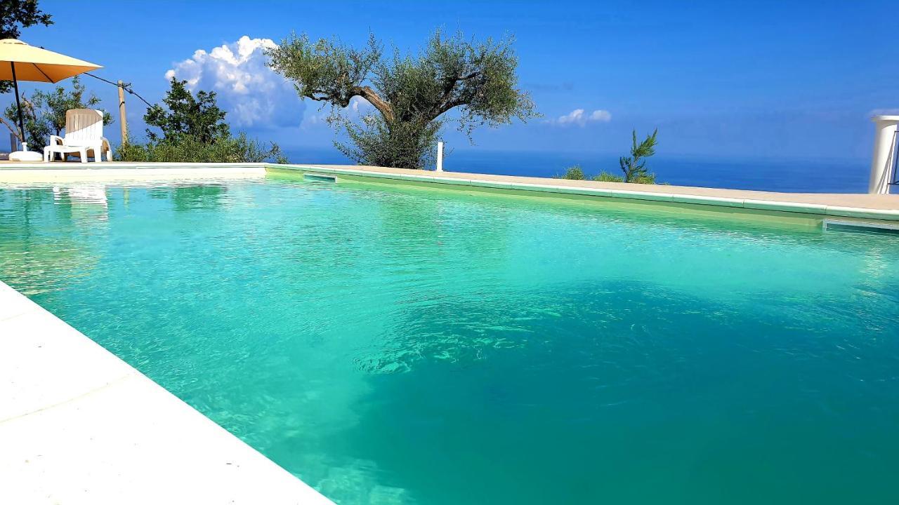 فيبو فالينتيا Villa Kiru المظهر الخارجي الصورة