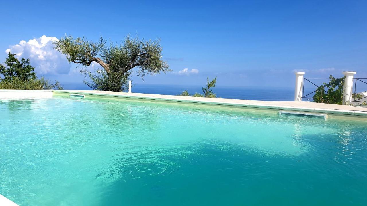 فيبو فالينتيا Villa Kiru المظهر الخارجي الصورة