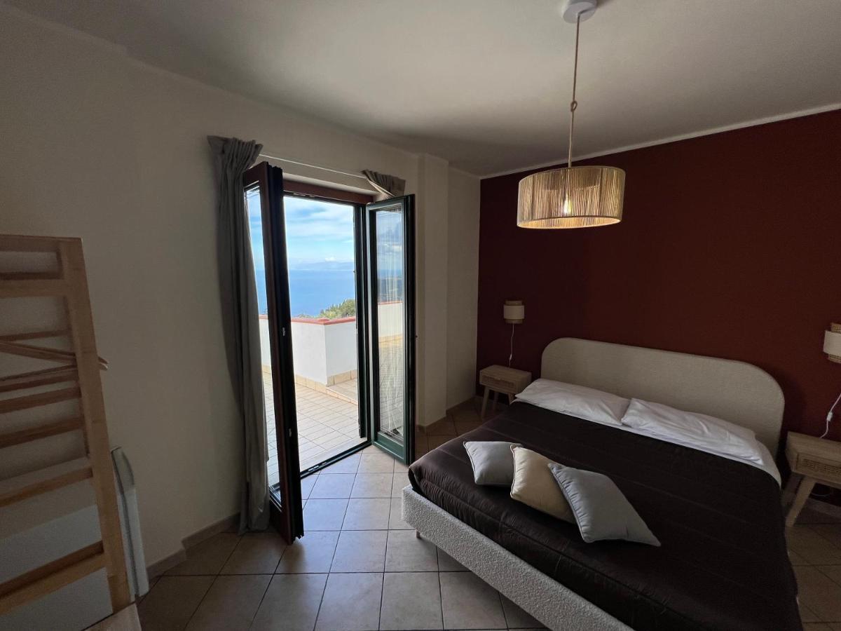 فيبو فالينتيا Villa Kiru المظهر الخارجي الصورة