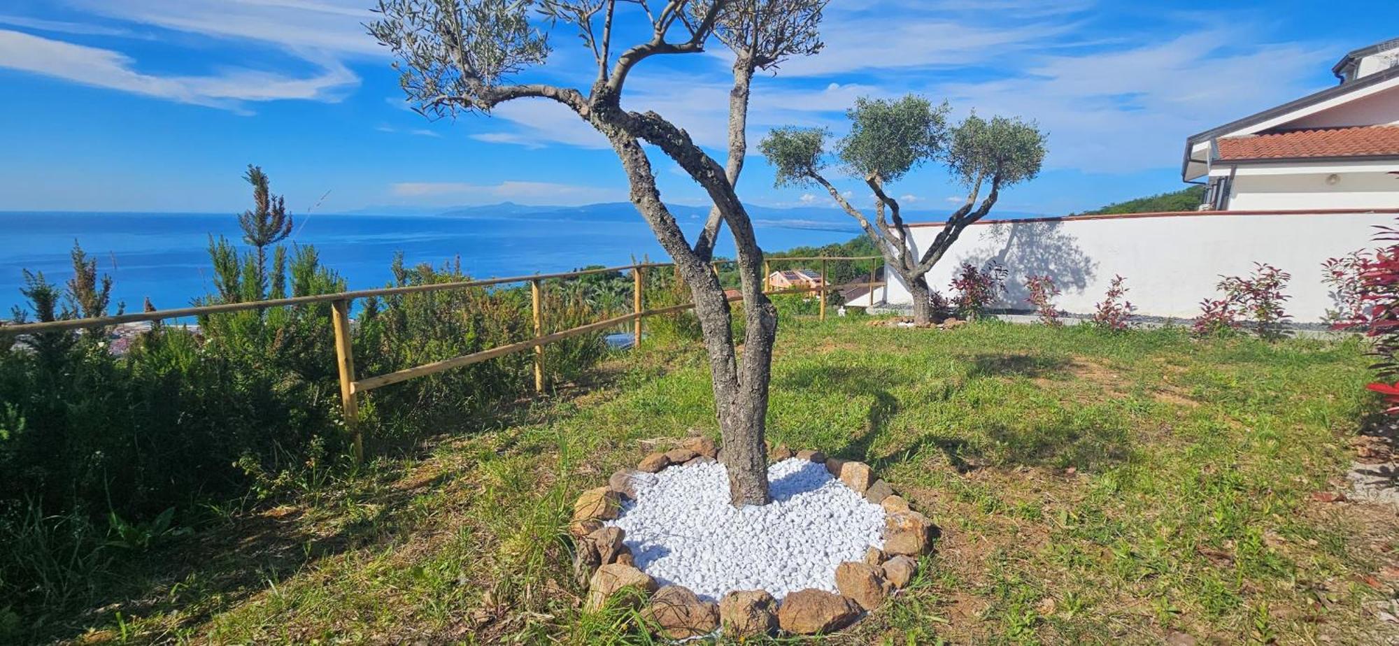 فيبو فالينتيا Villa Kiru المظهر الخارجي الصورة