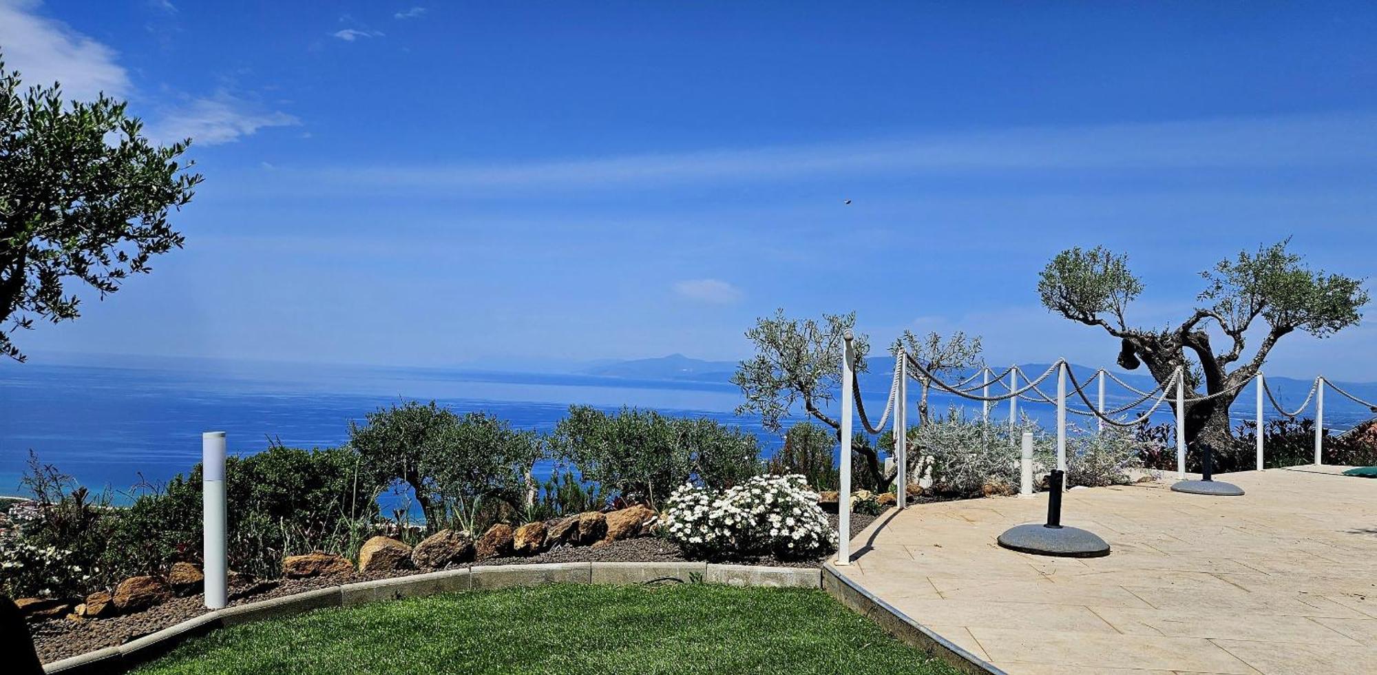 فيبو فالينتيا Villa Kiru المظهر الخارجي الصورة